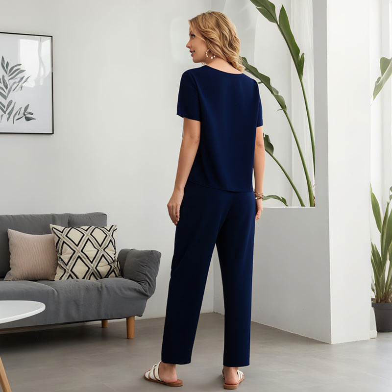 🌸 Women's Soft Casual Top and Pants Set