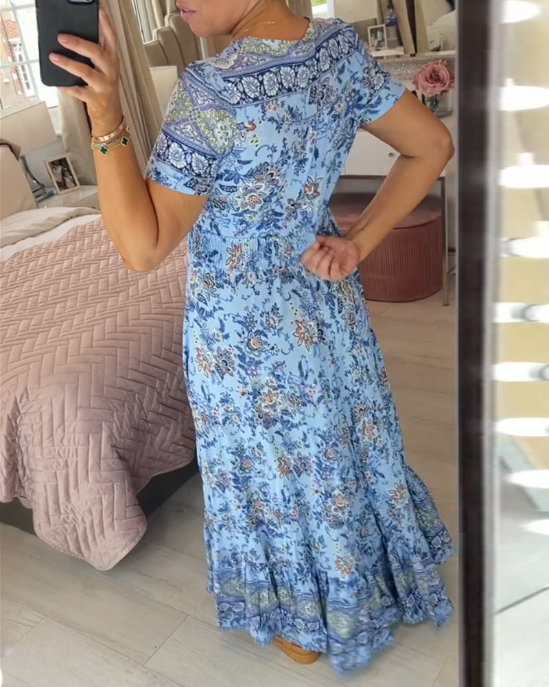 🌸Big price reduction!🌸Floral Print V-neck Dress