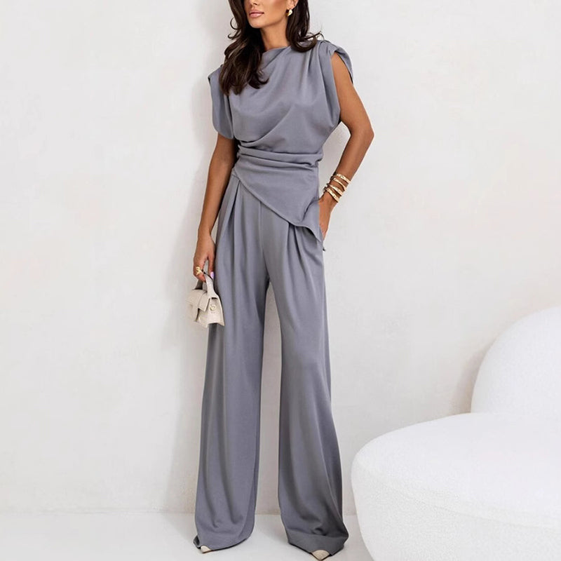 💕Big price reduction!💕 Women’s Elegant Solid Color Two-Piece Set