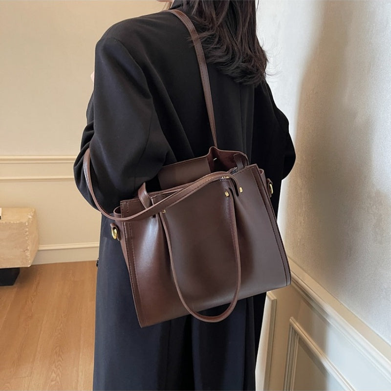 🔥 50% OFF🔥Elegant Vintage Large Capacity Adjustable Shoulder Bag