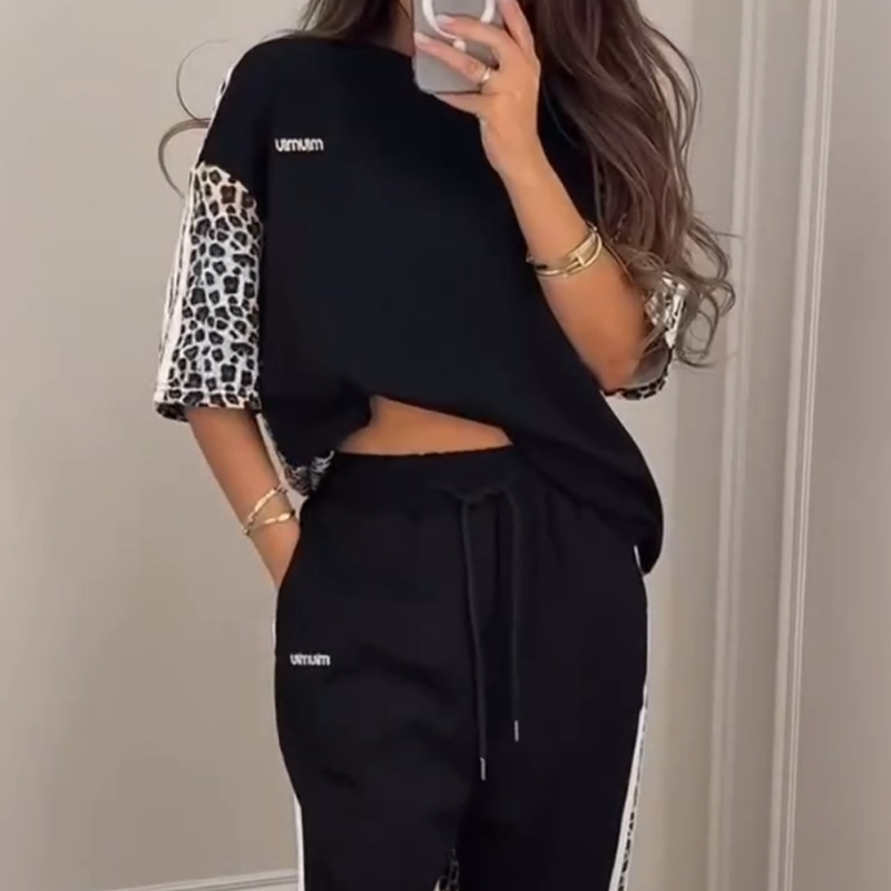 🔥Big price reduction🌺Leopard Print Patchwork Sweatshirt