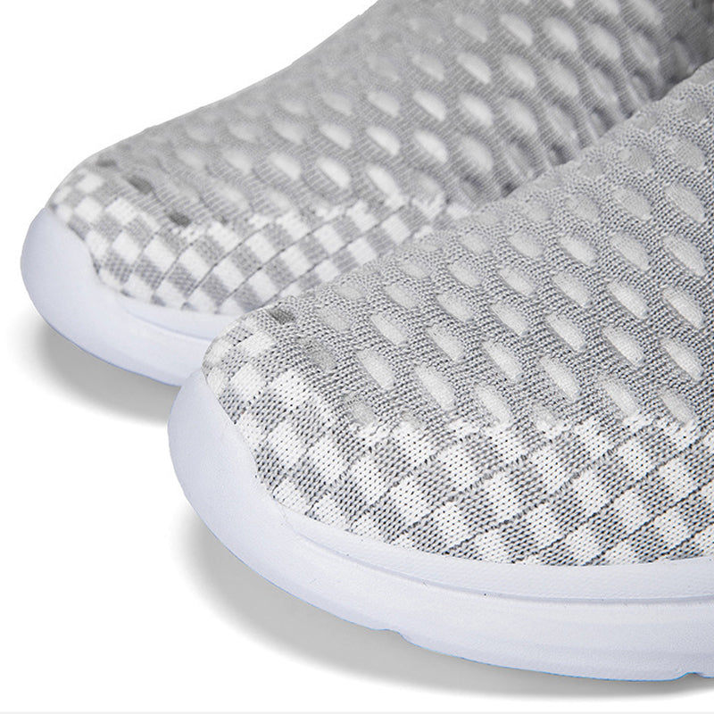 ☁️Comfortable & Breathable🌿 Unisex Clogs