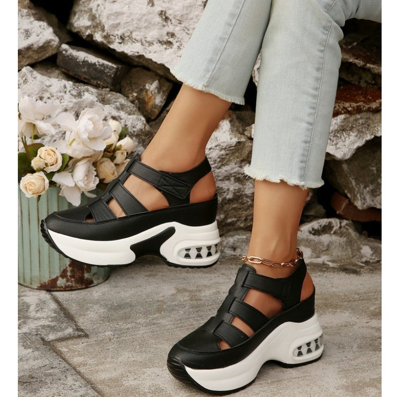 Women's Summer Closed-Toe Hook and Loop Sandals with Thick Sole
