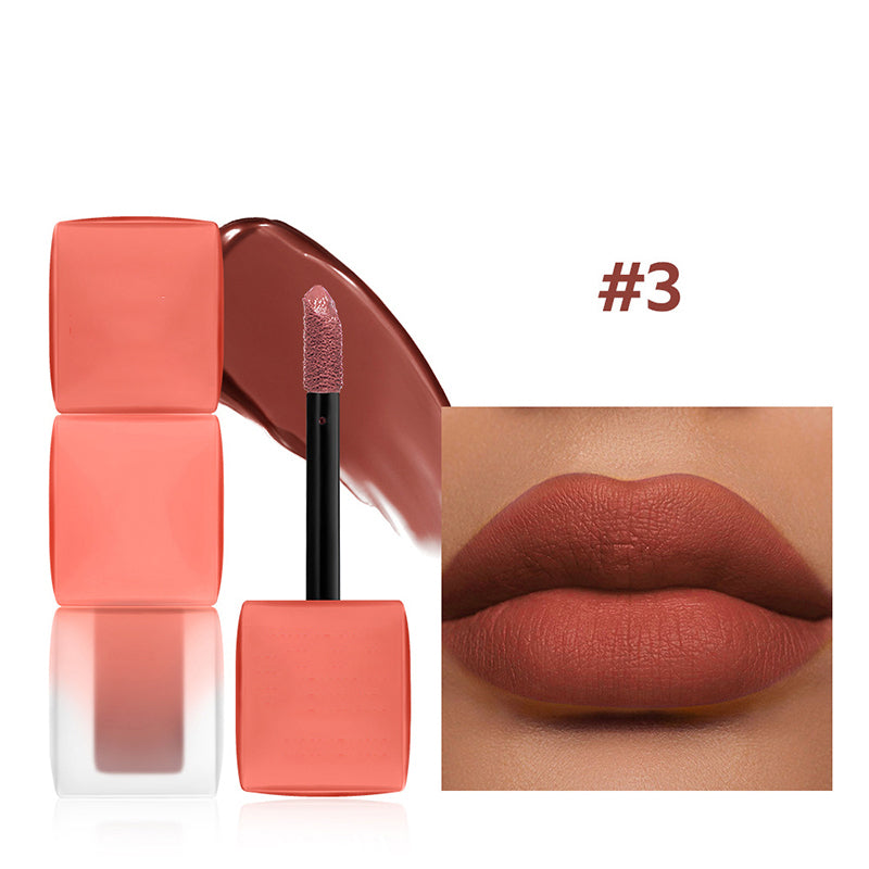 Long-lasting Lightweight Non-Sticky Lip Gloss