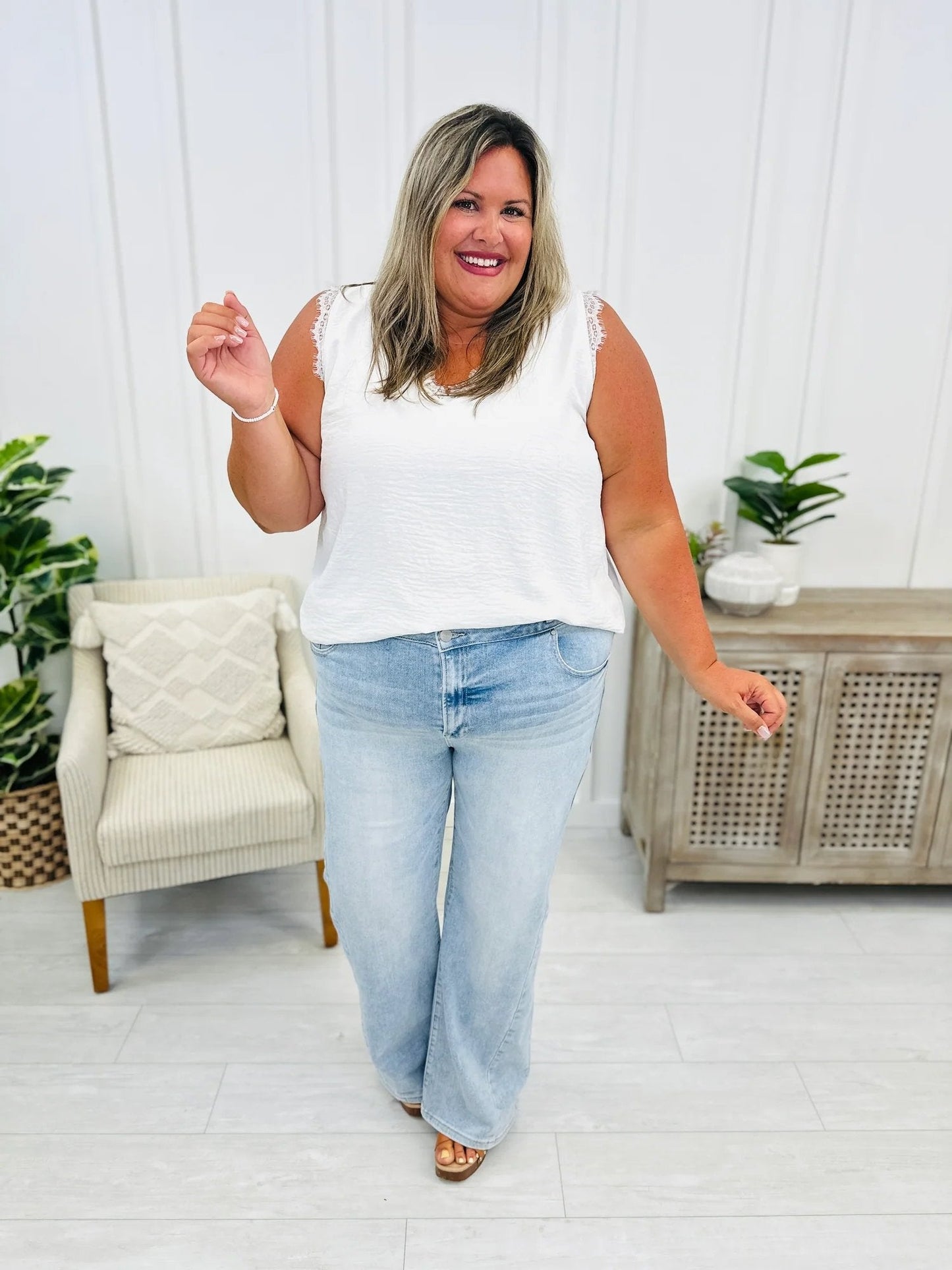⏰LIMITED DAYS 50% OFF💥High Rise Vintage Wash Tummy Control Top Straight Leg Jeans