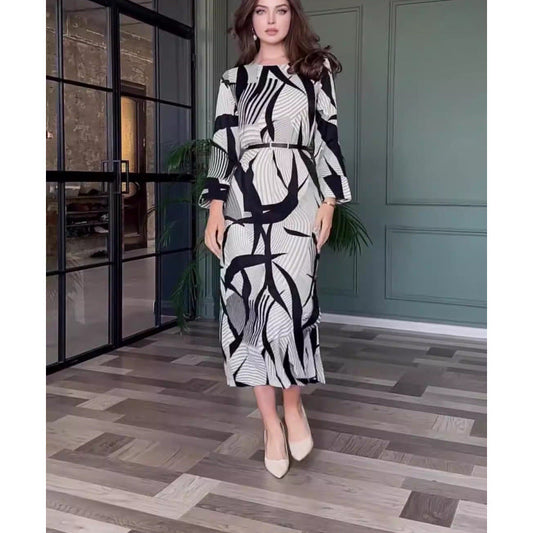 🌸Spring Specials🌸Elegant Round Neck Stretch Dress with Belt