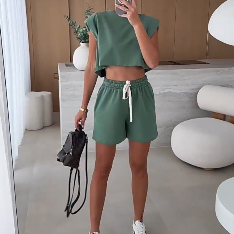 🔥Summer Hot Sale-50% Off🩷Women's Fashion Solid Color Sleeveless Top & Shorts Two Piece Set
