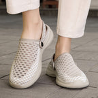 ☁️Comfortable & Breathable🌿 Unisex Clogs