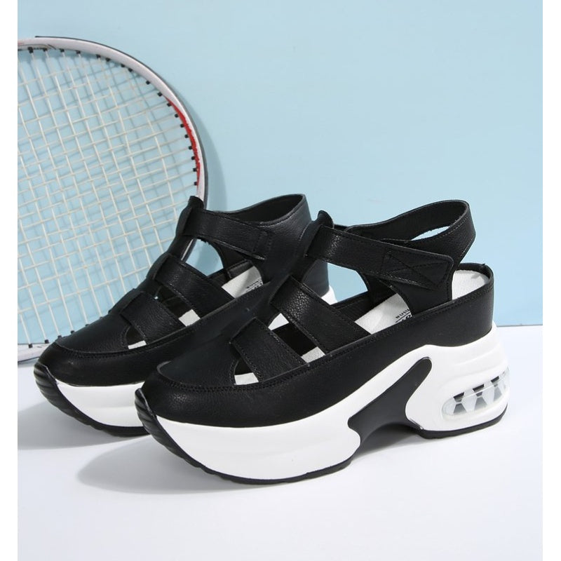 Women's Summer Closed-Toe Hook and Loop Sandals with Thick Sole