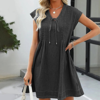 Vestido de mezclilla de cuello en V femenino